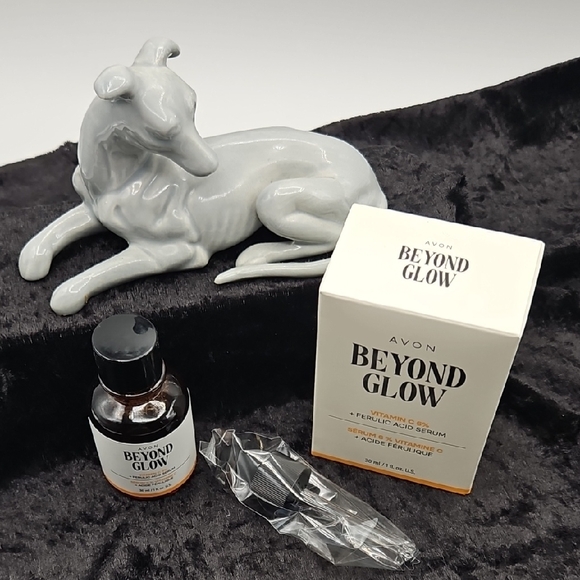 Anti Aging Skin Repair Serum Avon Beyond Glow Vitamin C 6% + Ferulic Acid Serum - Picture 9 of 10